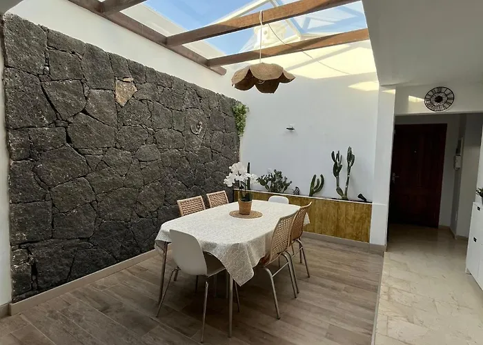 Splendid Casa Nostra, Private Pool, Wifi, Garden Villa *