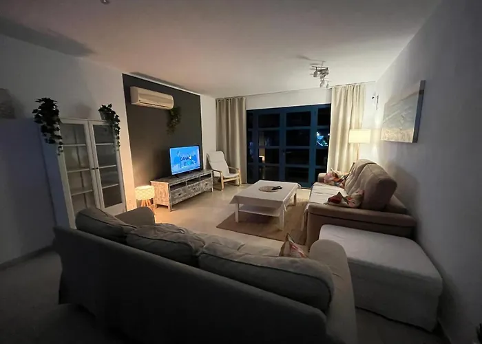 Splendid Casa Nostra, Private Pool, Wifi, Garden Villa Playa Blanca