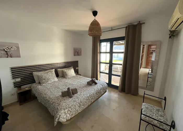 Splendid Casa Nostra, Private Pool, Wifi, Garden Villa