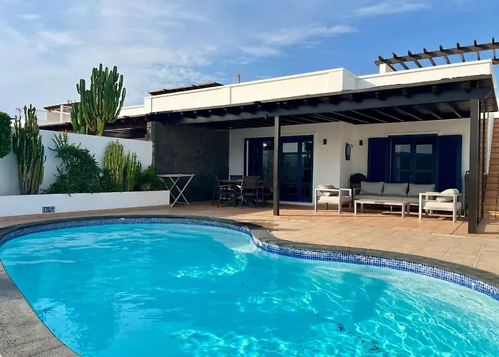 Villa Splendid Casa Nostra, Private Pool, Wifi, Garden Playa Blanca